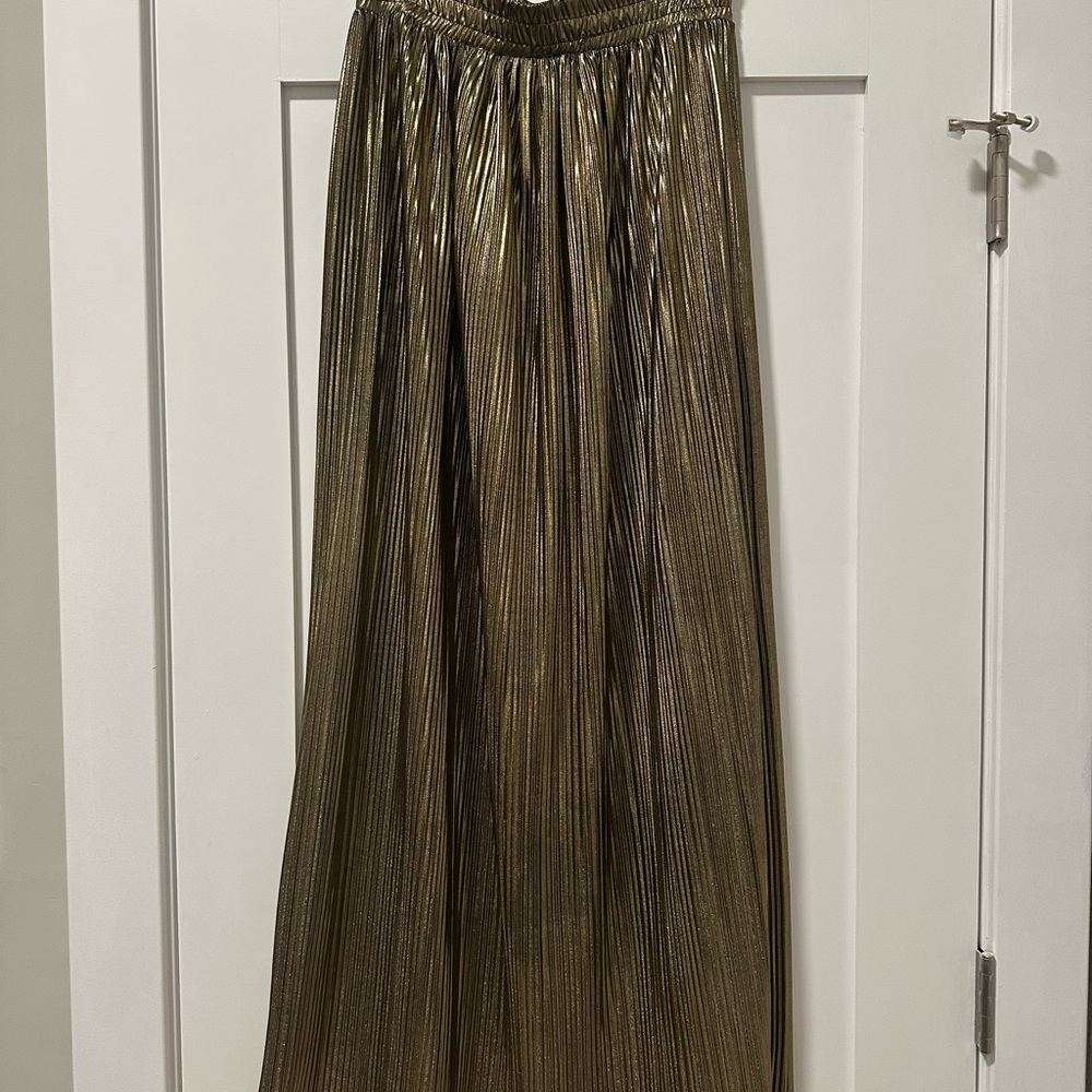 Vintage ‘70s Metallic Gold Pleated Maxi Skirt